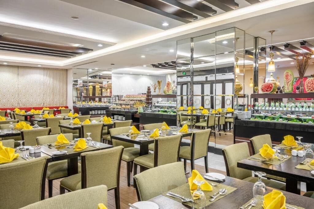 Restaurant at Dar Al Ghufran